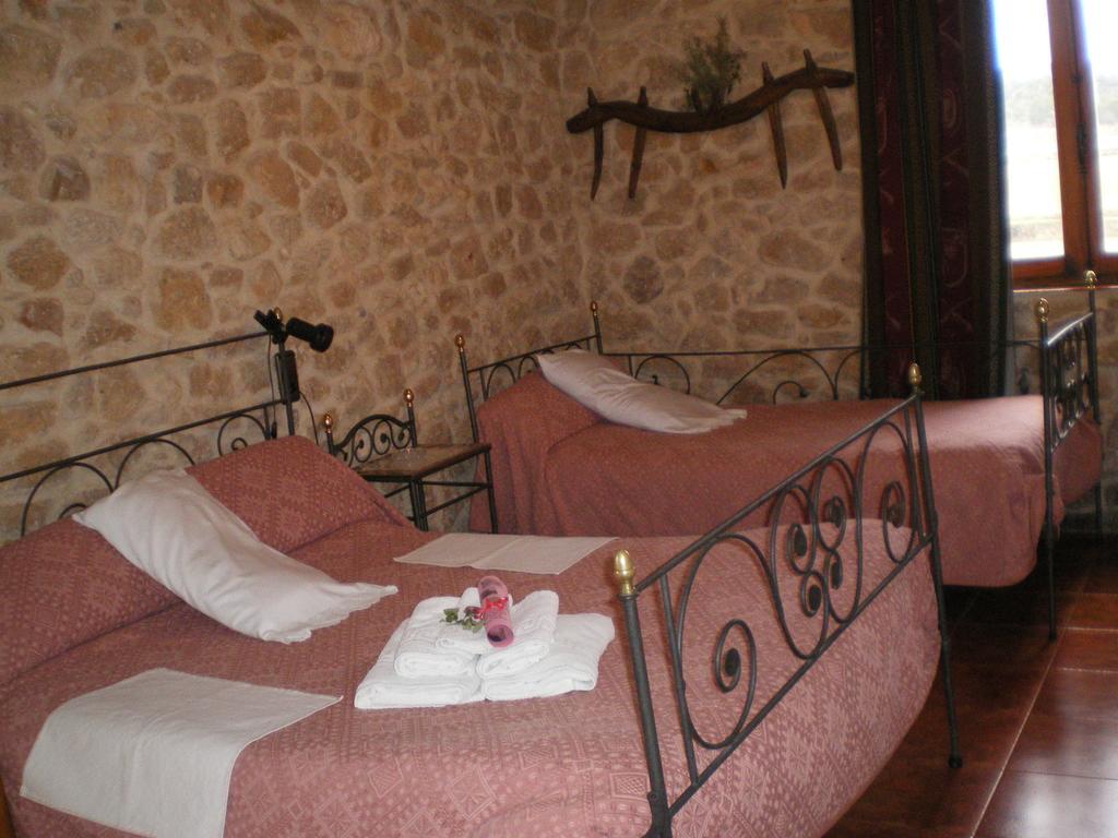 Masia Del Aragones Peñarroya de Tastavins Δωμάτιο φωτογραφία